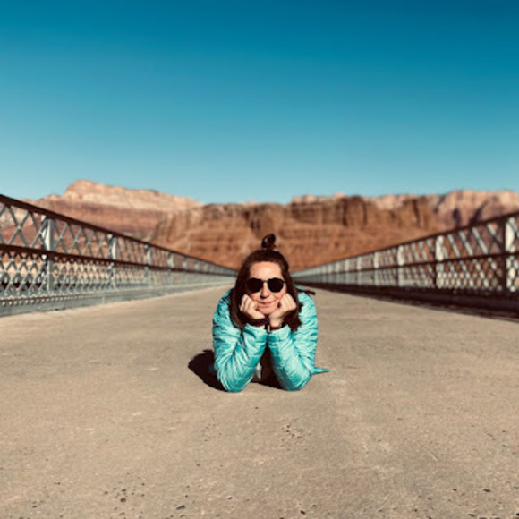 Meet your Posher, Ashley - Picture 1 of 1